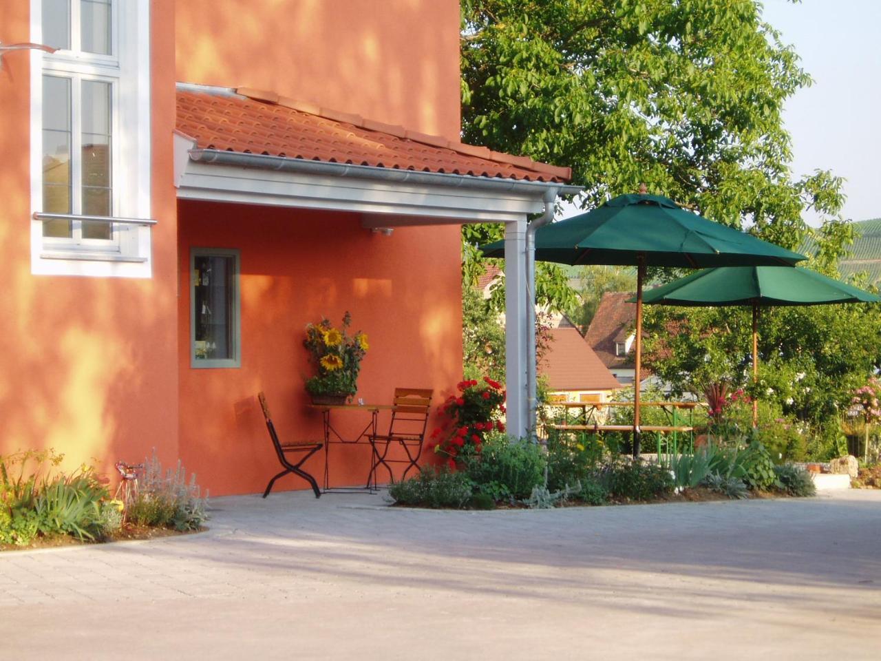 Weinhof Am Nussbaum Hotel Willanzheim Exterior photo