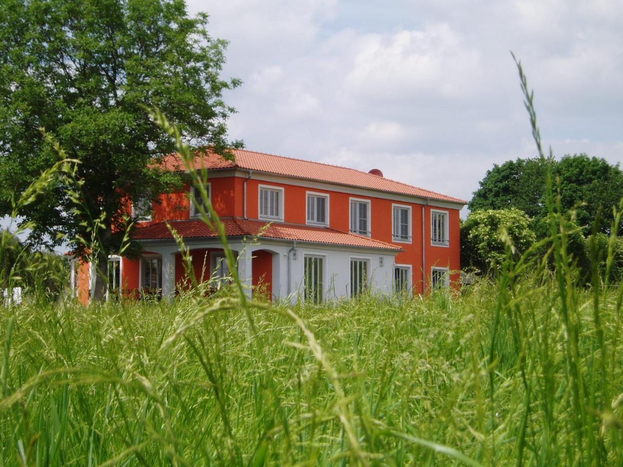Weinhof Am Nussbaum Hotel Willanzheim Exterior photo